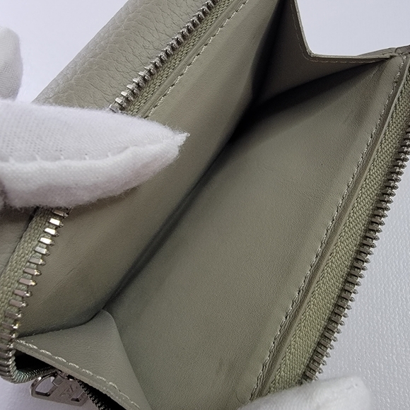 LOUIS VUITTON LV Aerogram Pilot Leather Trifold Wallet - Picture 10 of 14